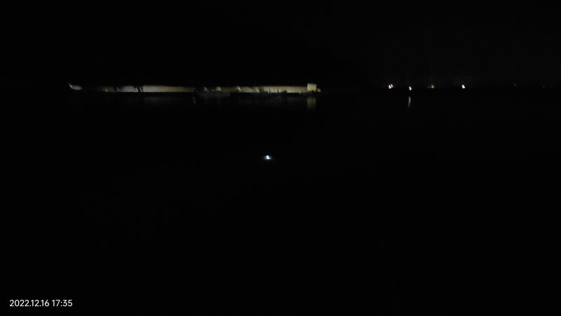 富浦新港の夜釣り電気ウキ