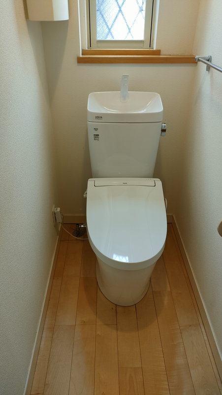 新しいトイレのリクシルアメージュYBC-Z30S--YDT-Z380-BW1+CW-KA31QC-BW1