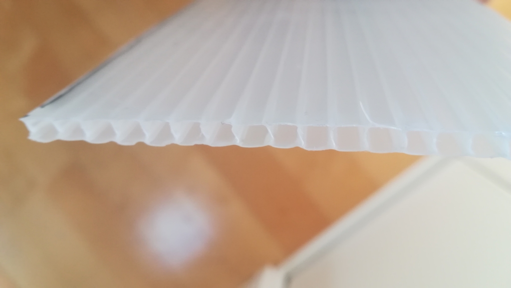 最大74%OFFクーポン プラダン 5mm 透明 窓 断熱 養生ボード プラスチック 床